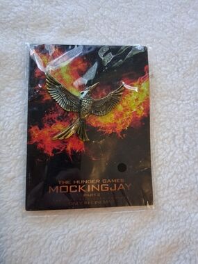 Loot Crate The Hunger Games Mockingjay Pin